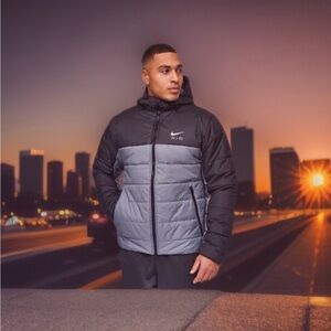 Nike Air Men’s Size Medium Therma-Fit Technology Puffer Jacket. Grey/Black. New